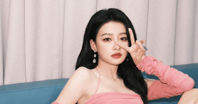 孙怡被前婆家封杀了？黄晓明女友怀孕逼宫？吴宣仪又翻车了？某顶