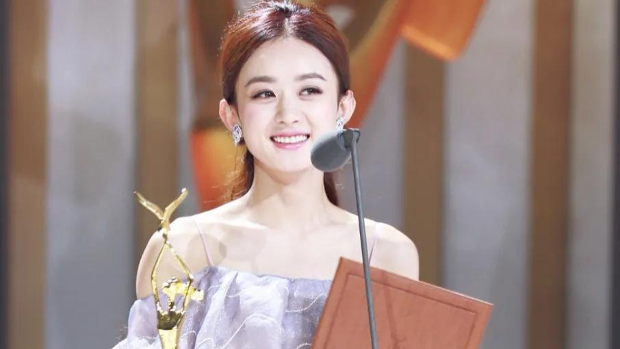 金鹰奖出席名单引热议，唐嫣胡歌等人缺席，网友吐槽：结果太好猜