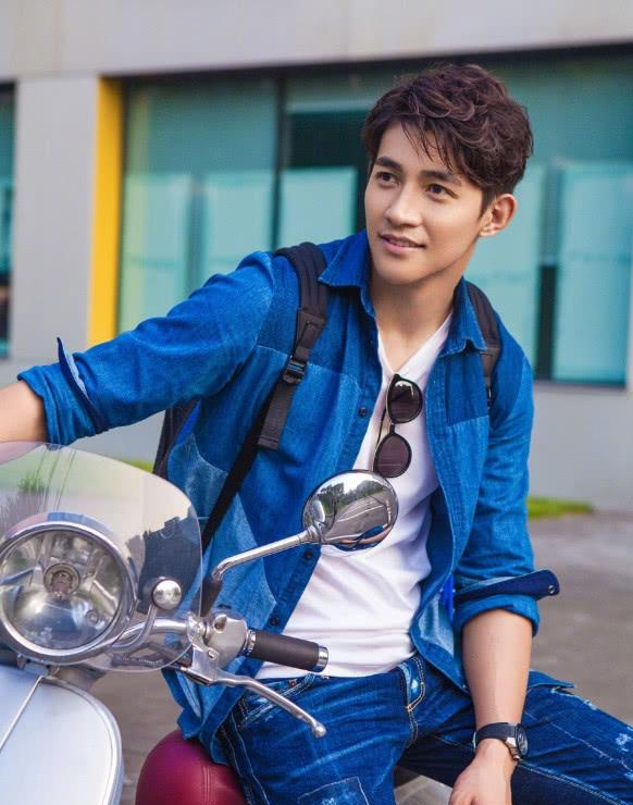 前女友是吴昕,前未婚妻是张天爱,在老婆孕期出轨,渣男藏不住了