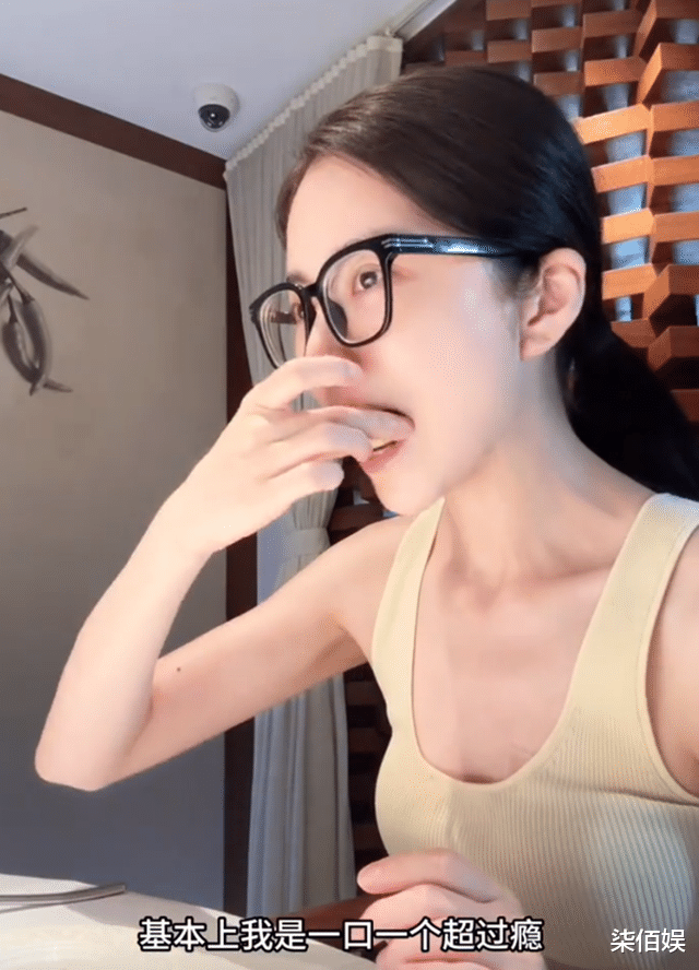 杜淳为犒劳妻子吃米其林大餐，王灿一人吃两碗面，吃超多但还是瘦