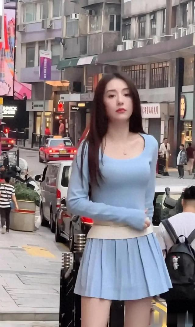 天王嫂方媛这身材也太绝了！哪像两个孩子妈