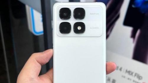 十月买手机别着急，两款骁龙8Gen 3新机值得等待，都有6500mAh电池