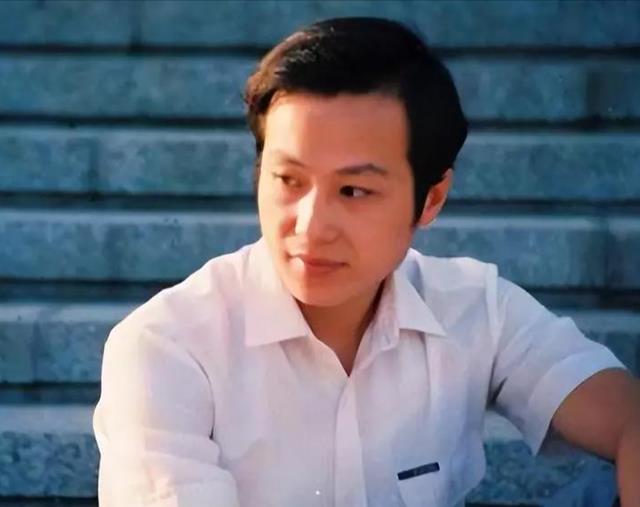 央视再也见不到的5位主持人:以为他们退休享福,其实都因病去世