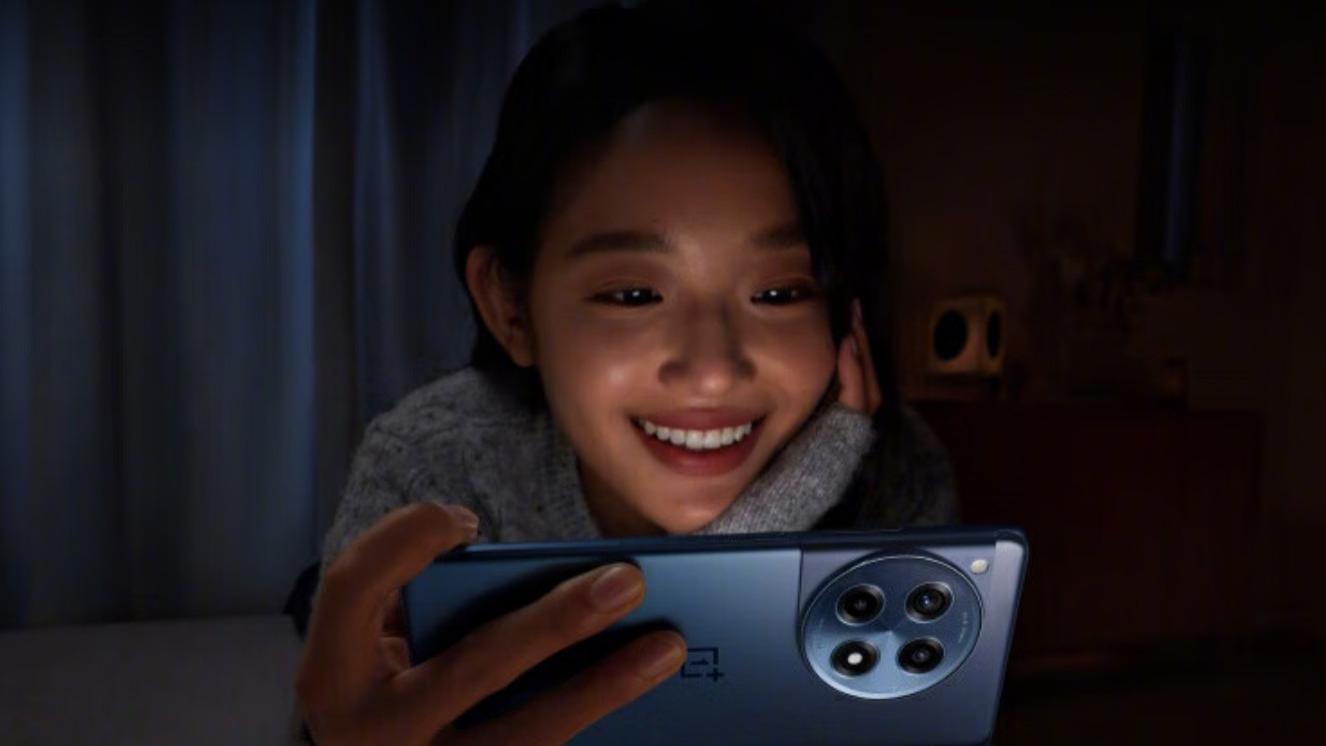 骁龙8G2依旧香，16+512G仅2599，一加爆款喜提降价