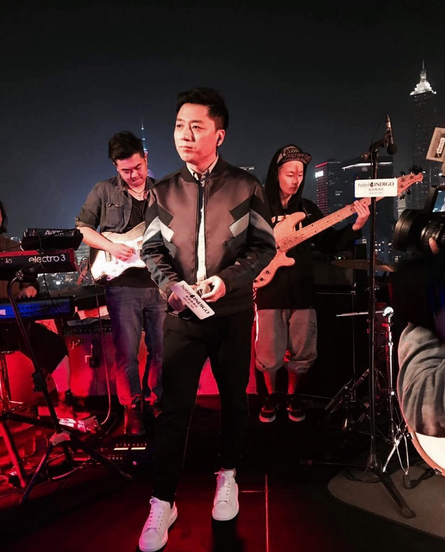 梁博|好声音9位冠军现状,当老师、卖打火机、查无此人,各有各的心酸