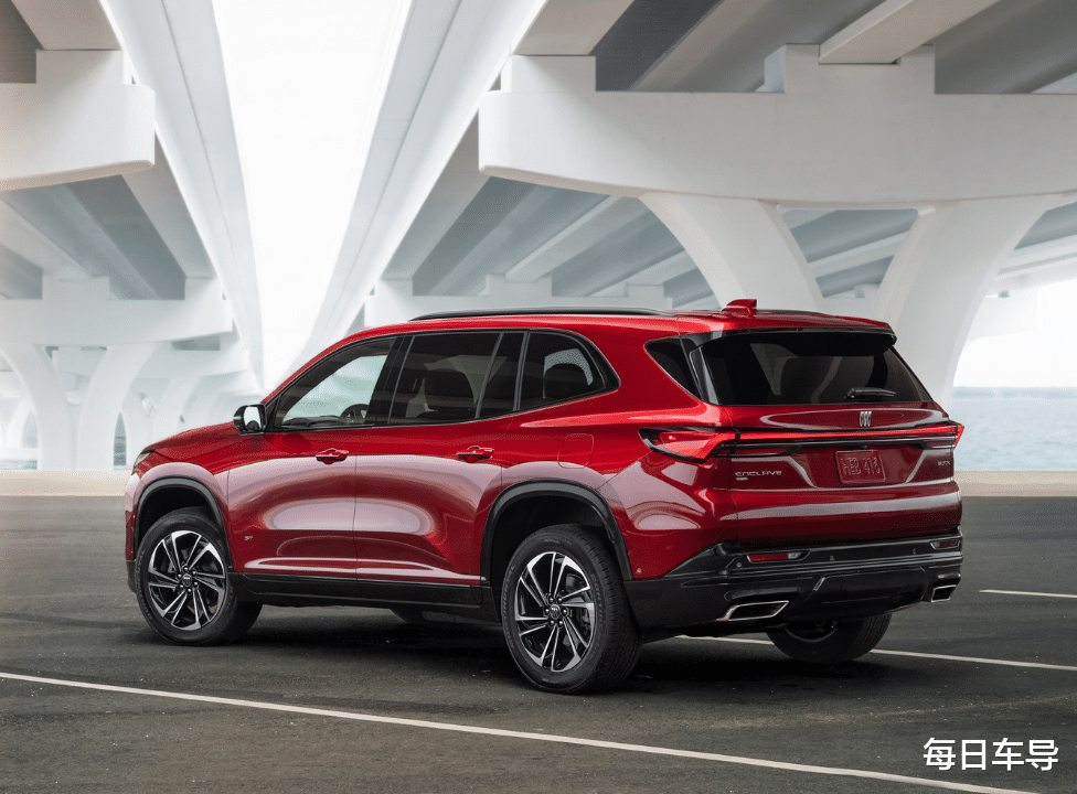 别克的全新中大型SUV，设计犀利，配30英寸屏幕，2.5T+8AT