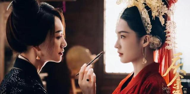 李沁调侃不想出演《庆余年3》,提苛刻要求想被拒,李小冉回复搞笑