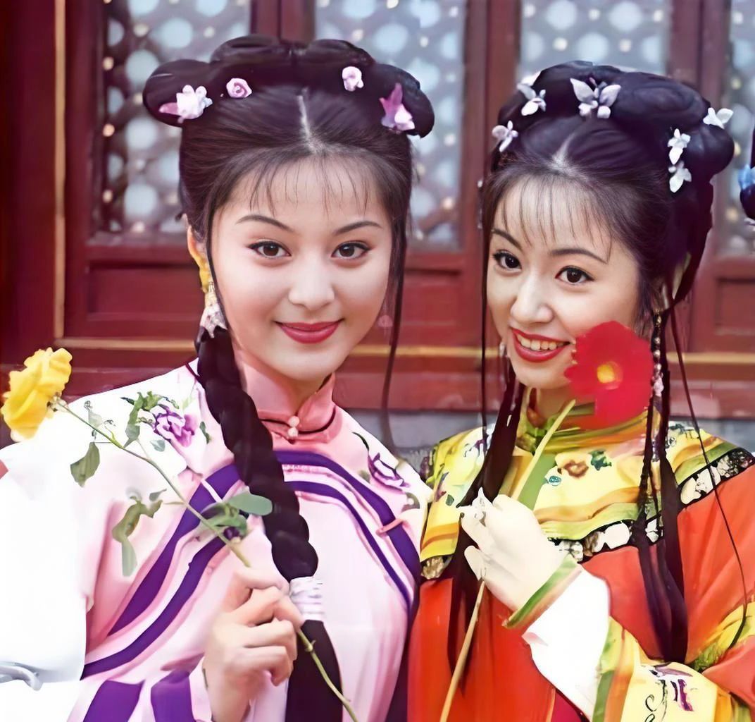 43岁范冰冰现状：头发白了一半，未婚单身，弟弟走红