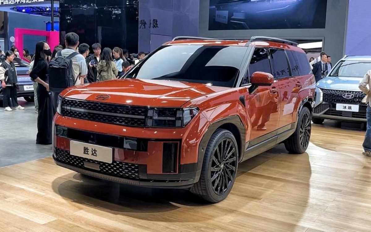 2024年失败的2款方盒子SUV：现代第五代胜达、福特全新烈马