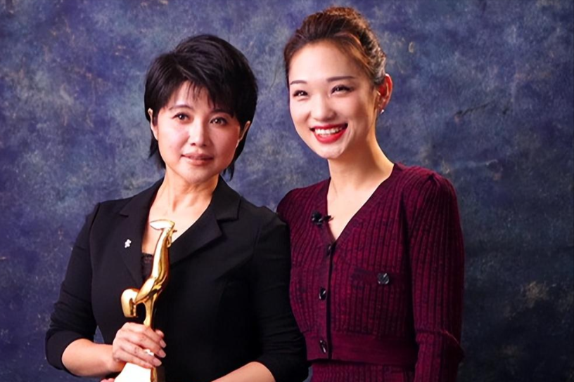 她10年拿8个影后,从不上综艺,声称:饿死也不接广告,至今单身