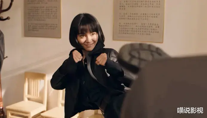 张艺谋《雪迷宫》与《边水往事》各看4集,一部上头,一部直犯困