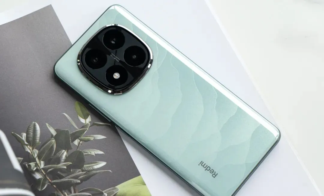 1899元!6200mAh带防水耐摔,红米刚发布的新机有点香啊