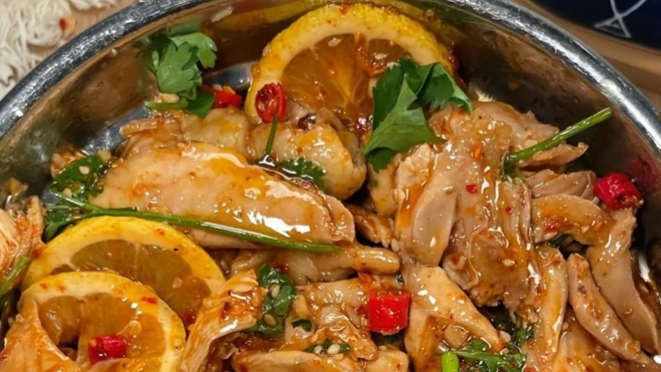 夏天一定要做这道菜，凉拌菜中的天花板，酸爽开胃清爽解腻!