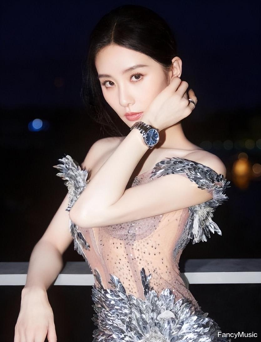 刘亦菲新剧大爆,85花集体被“鞭尸”,垫底的半年连扑3部戏!