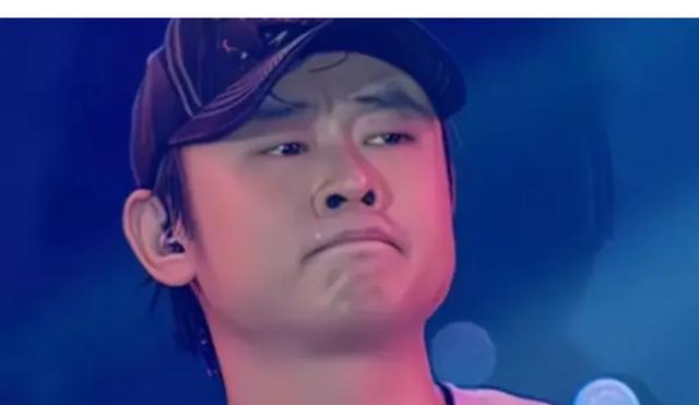 离婚33年后,刀郎和“与富商私奔”的前妻,两人处境千差万别