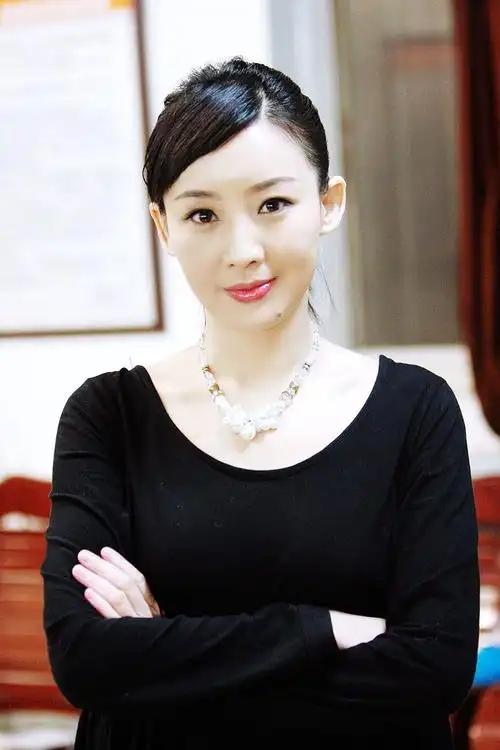 买红妹：我那抛妻弃子的前夫，与潘蔚结婚后，连面相都变了