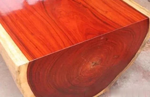 详解“红花梨”:既不是花梨,也不是红木