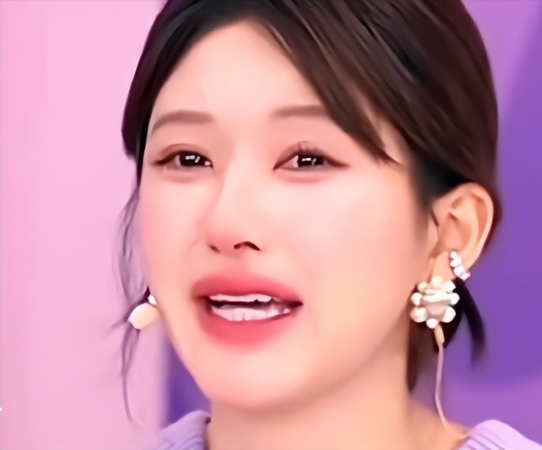 赵露思新代言销量惨淡,才卖出四件,模特图也是一言难尽