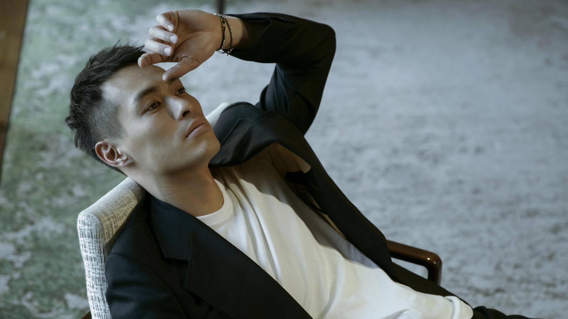 明明长得一般，却非要演绝世美男，这几位男明星到底是谁给的自信