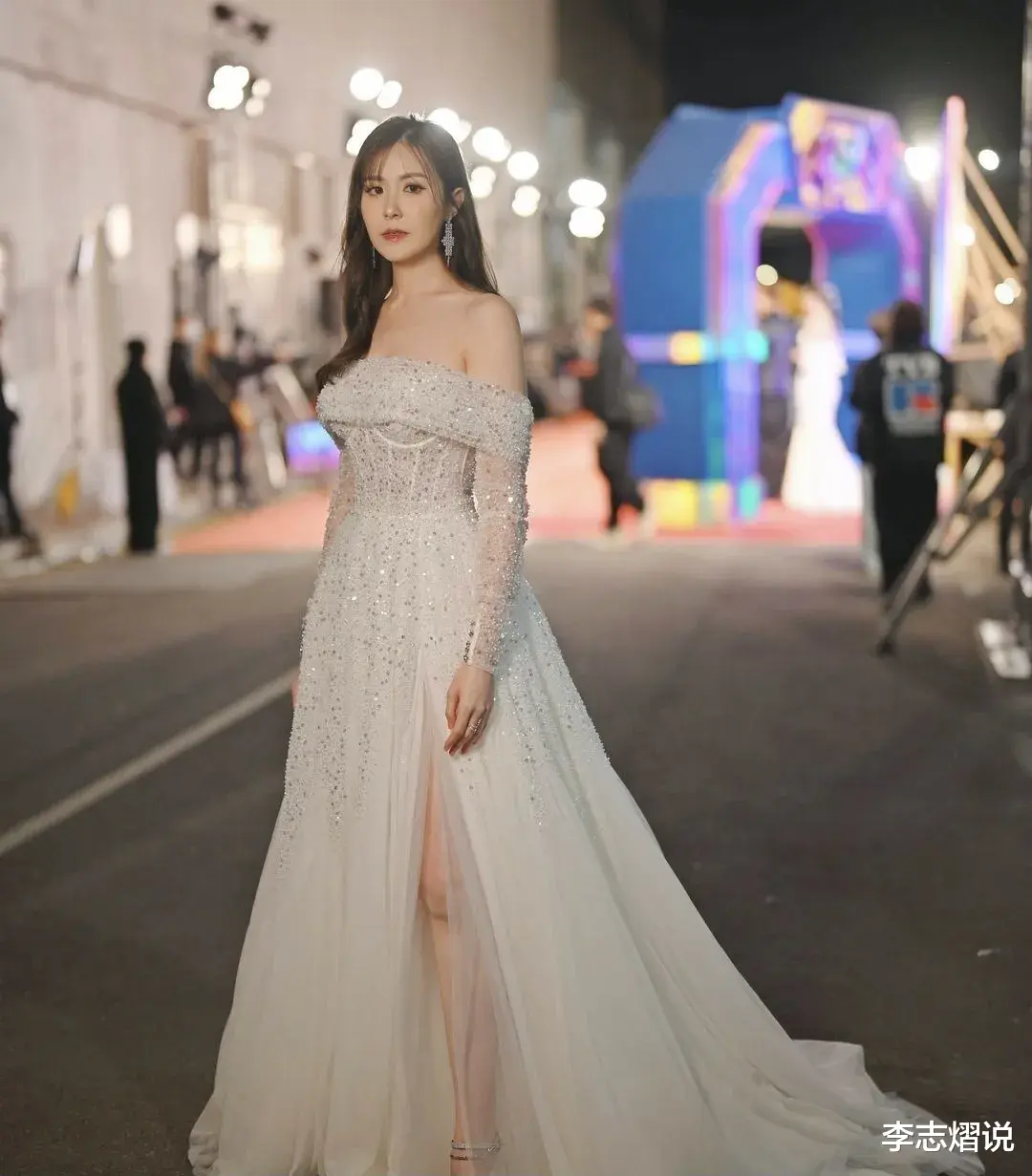 TVB力捧女星刘佩玥自曝患有隐疾!拍照闭一只眼并非扮可爱,称有隐情