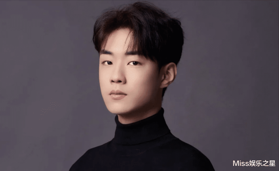 吴昕的口碑为什么比谢娜要好?善良的人都是不动声色为其他人解围