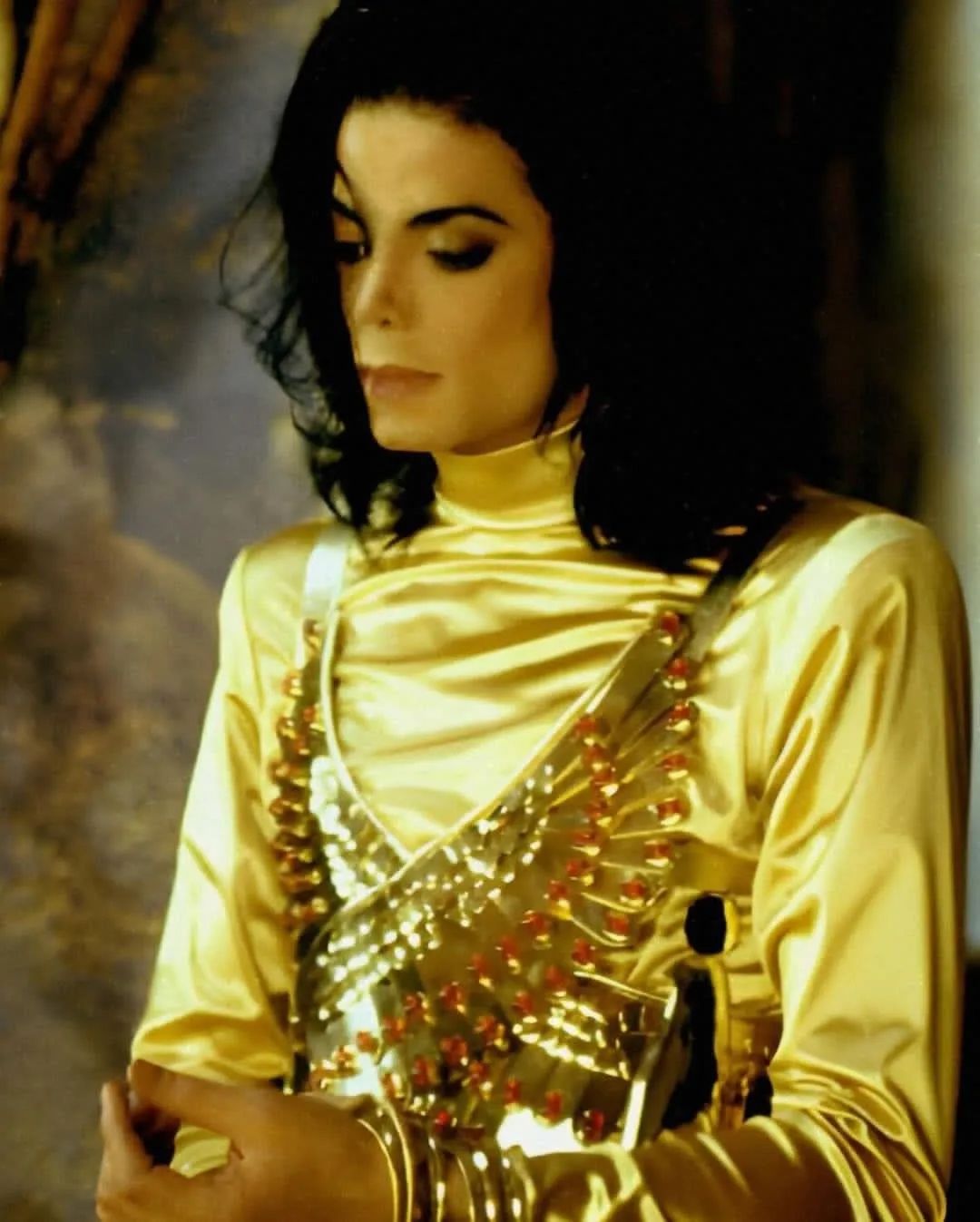 迈克尔·杰克逊22岁小儿子近照曝光:爸爸死后,网友从未放过我们