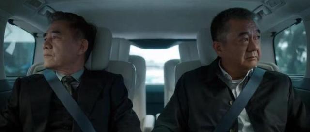 央8开播!32集的扫黑大剧来了!真难掩激动,早就该按这尺度拍!