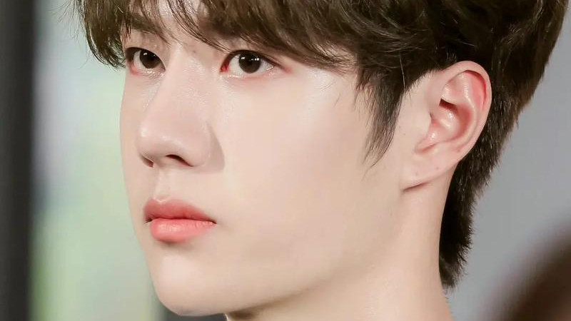 周星驰《女足》王一博演男主：跳街舞被看上，2名足球队员出演！