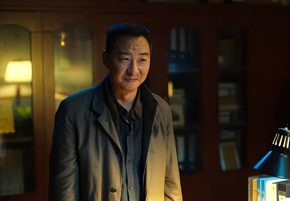 《深海1950》:但凡于和伟拉胯一点,都压不住这群演技炸裂的配角