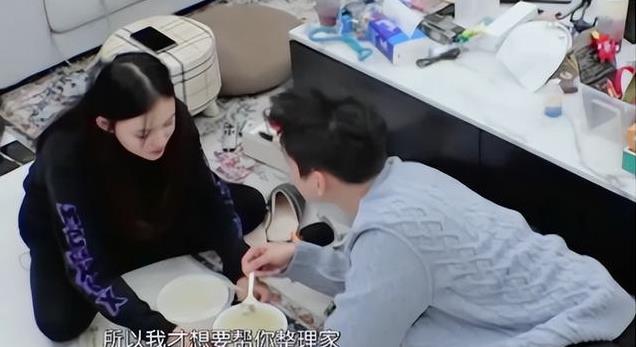 明星有多邋遢？衣服鞋子满天飞，豪宅变垃圾堆，看得我强迫症犯了