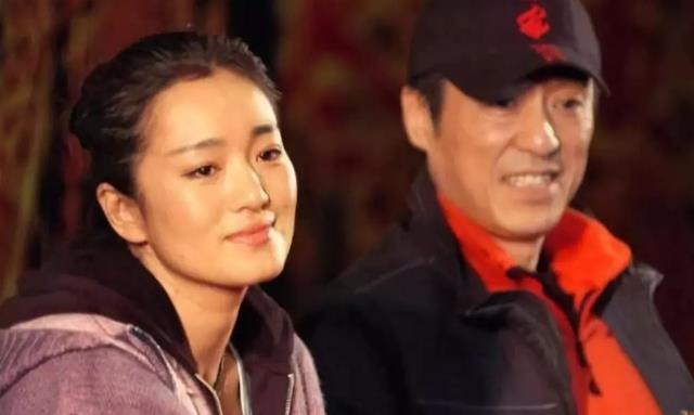 何珺：实名举报张艺谋背上“污名”，12年了，内娱还欠她一声道歉