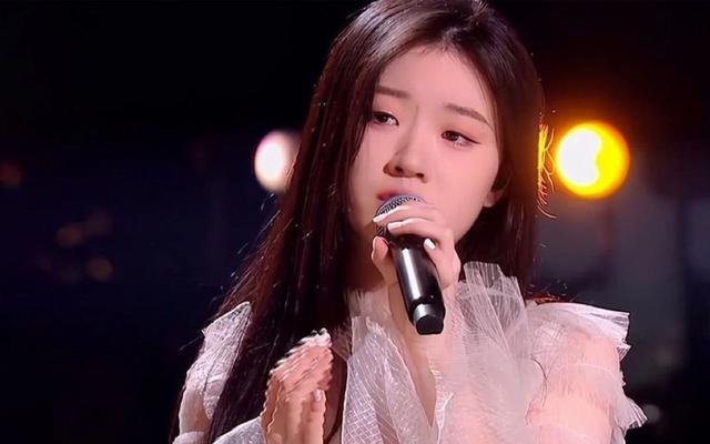 春晚|出道三年两上春晚！是老天爷赏饭吃还是家里有矿？原来都不是