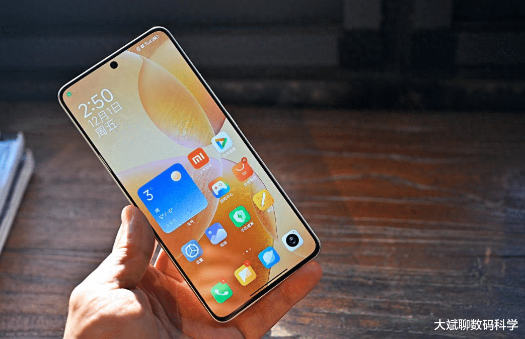 花小钱也能买到好手机,推荐5款千元机,续航好性能强