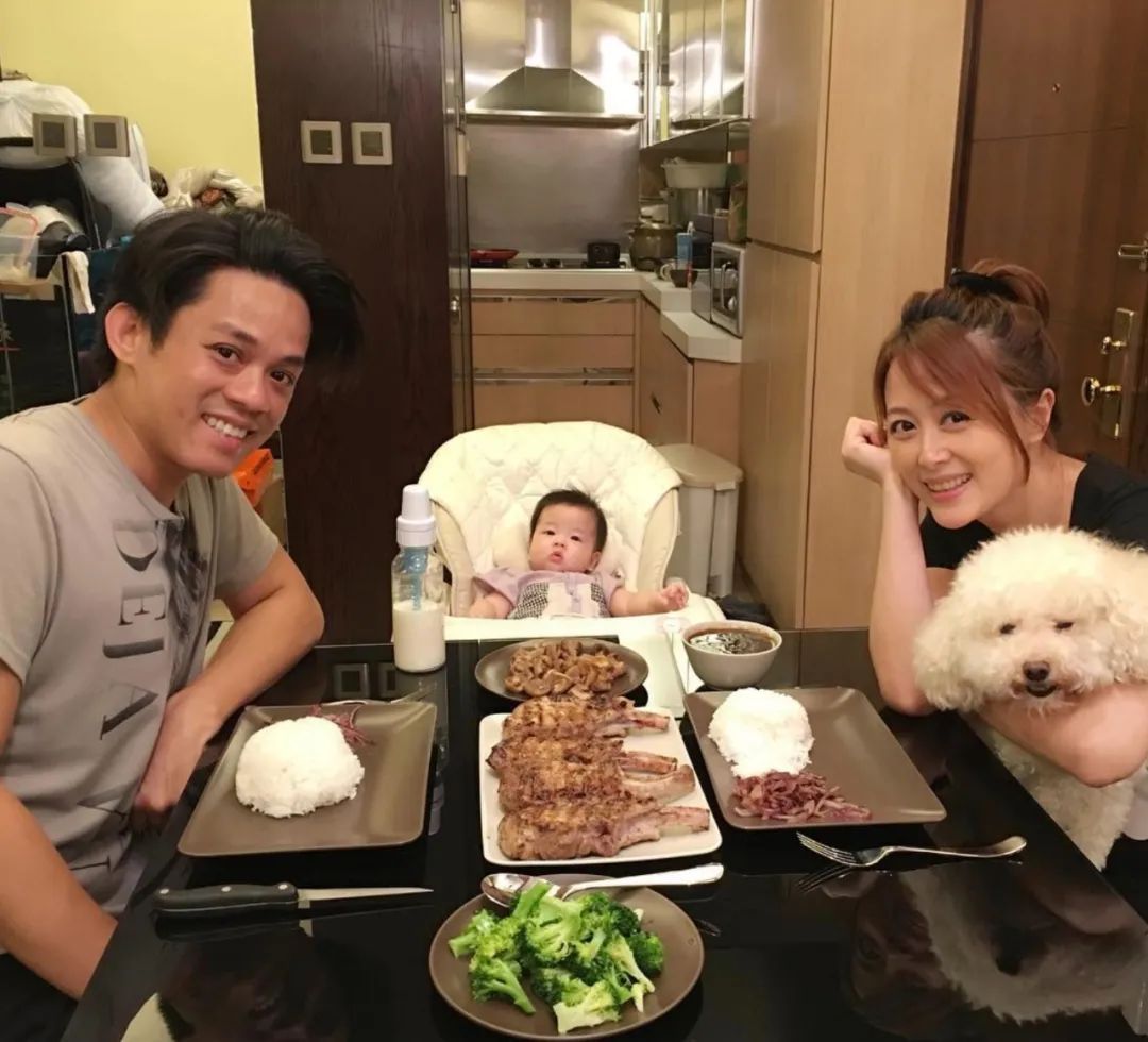 视帝餐厅生意亮红灯?50岁前TVB「电波少女」帮衬撑留港消费