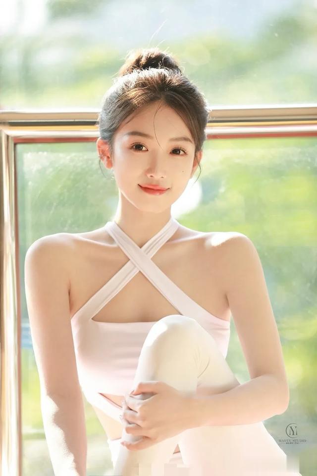 清晨的一场元气瑜伽\uD83C\uDF43愿你温柔且力量