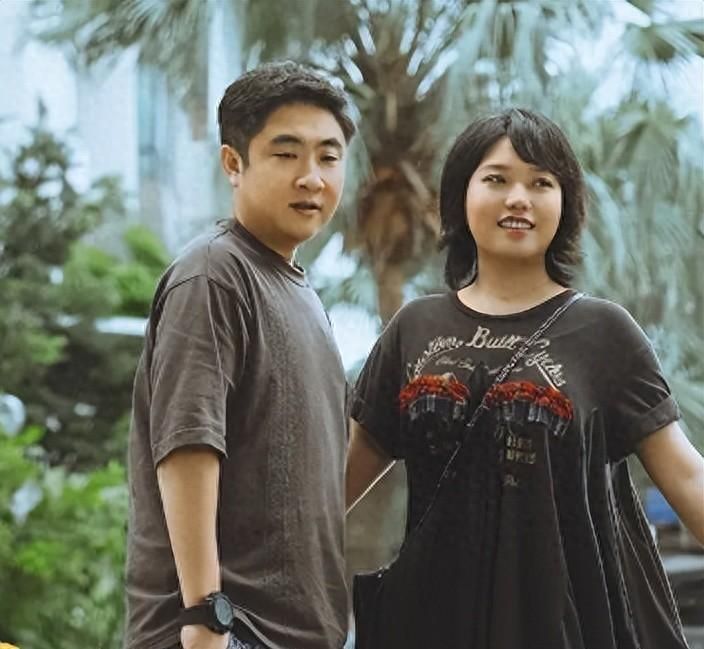 《热辣滚烫》28岁李雪琴演情人，我看着就想笑，女演员长相很重要