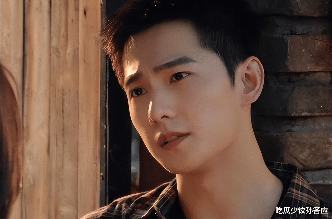 从爆火到无人问津,杨洋生日这夜,丢脸的不止何炅,还有整个内娱