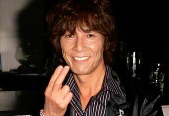 小S犀利访问加藤鹰,一个离婚5年,一个自曝5年没和老公同床共枕