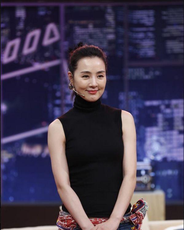 于莉红27年供养丈夫学业,28遇赵本山追求,毅然决绝