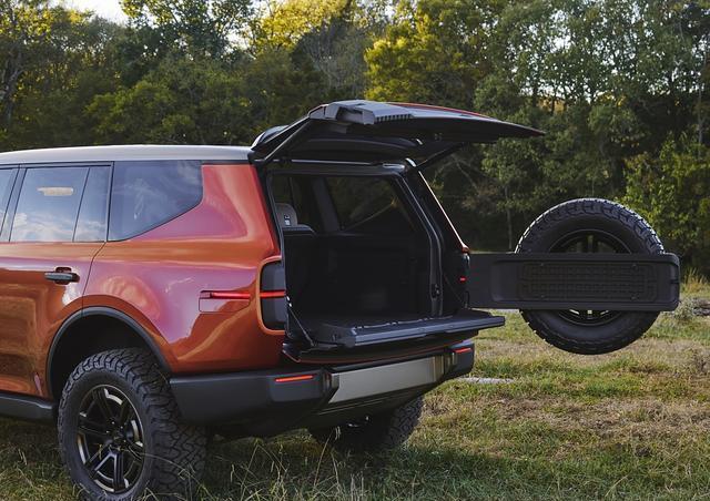 大众全新子品牌首款SUV曝光，外观很狂野，纯电增程皆可选