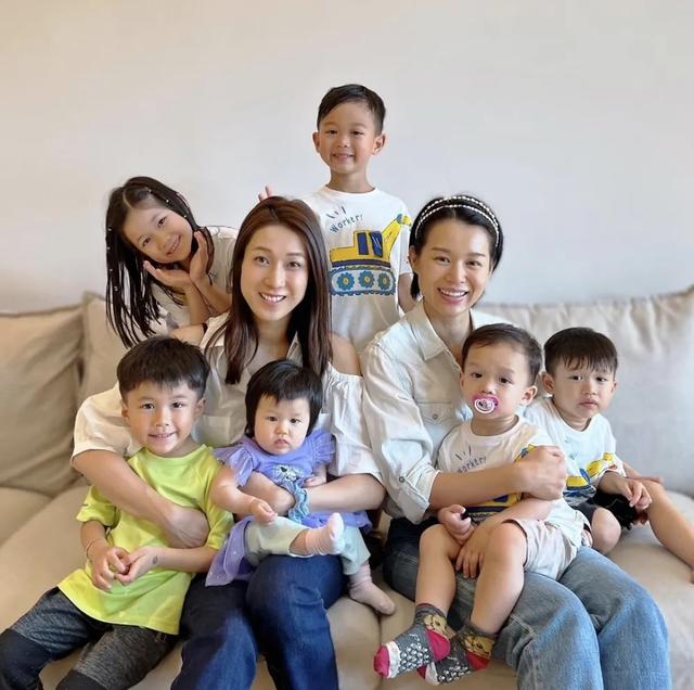 TVB5大花旦,原来已经生了10个孩子,徐子珊要加油了