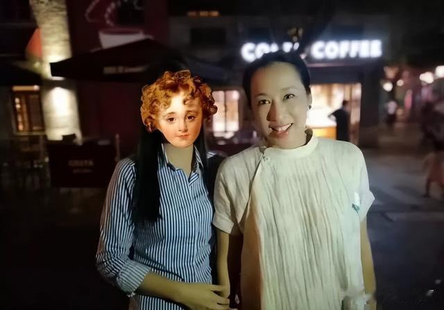 朱玲玲两度嫁豪门,老年被分手又回霍家,却落得个无名无份