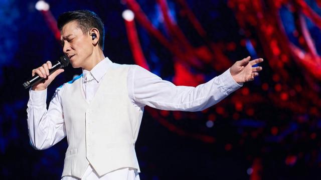 刘德华演唱会刚完,马英九邀奥运冠军访台,不忘内涵赖清德