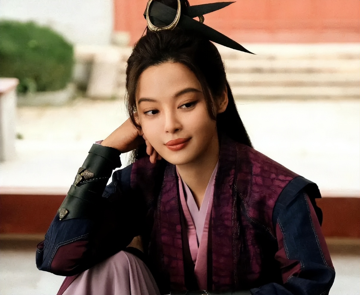 两大卫视开播!又一部谍战剧来袭,这是《潜伏》后唯一让我想追的谍战剧