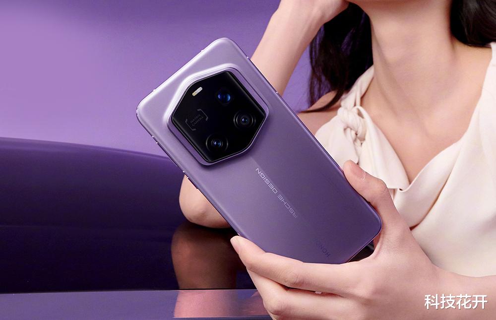 荣耀“王炸”突然发布!5850mAh+大王影像,价格太有诚意了