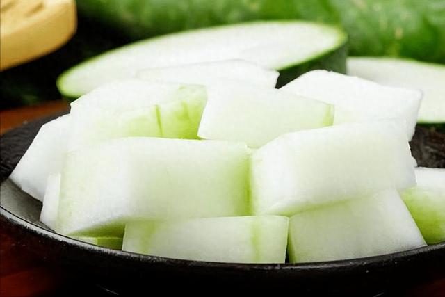 冬瓜是血压“抑制剂”？建议：若想要血压正常，可多吃这几种食物