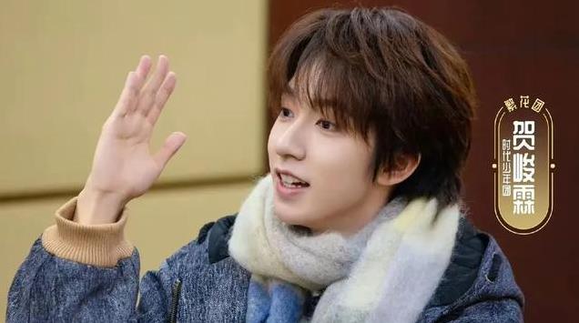 《一路繁花》首播,热度破8000,7位顶流,1位糊咖,均龄超52岁