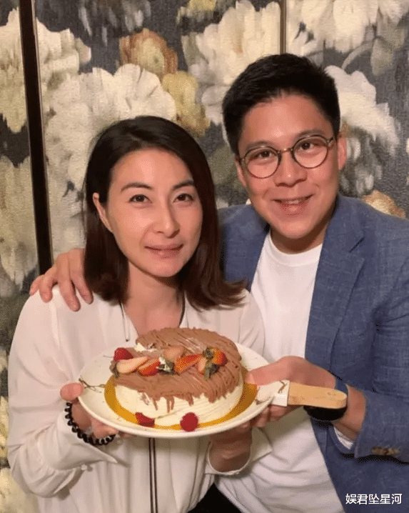 巴黎奥运会郭晶晶当裁判长，霍启刚痛失姓名，网友直呼他才是高嫁