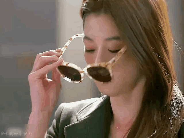 全智贤的全家福首曝光,8岁长子身高1米7,6岁次子继承妈妈美貌