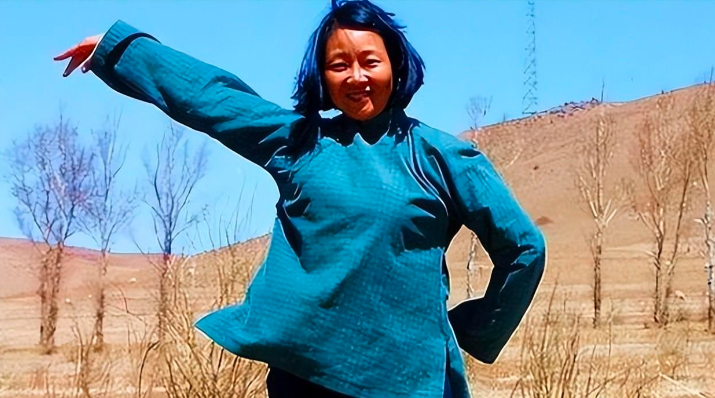 长相显老有多吃亏? “同年不同脸”的几位明星,看着却像差了20岁